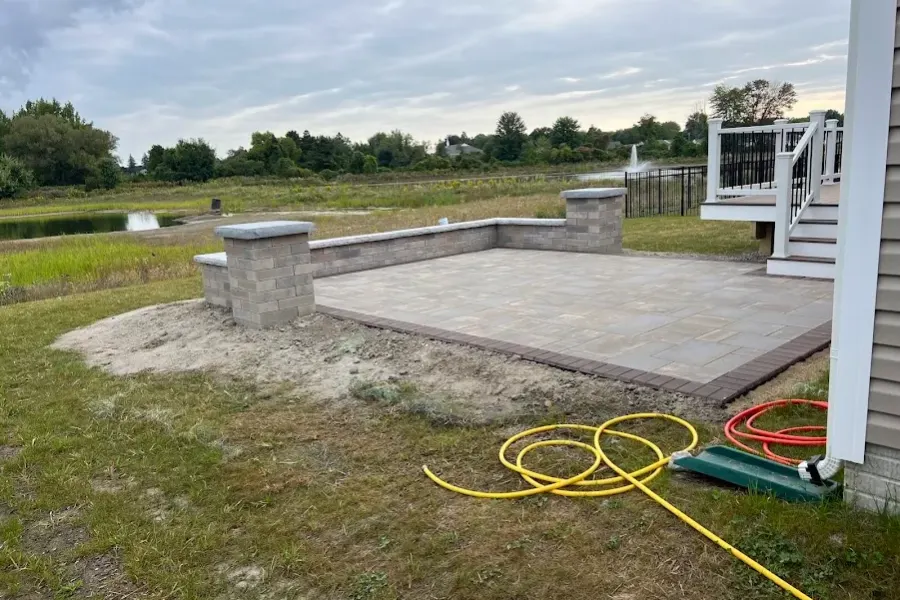 Professional Landscaping Contractor in Madison, OH Professional Landscaping Contractor in Madison, OH